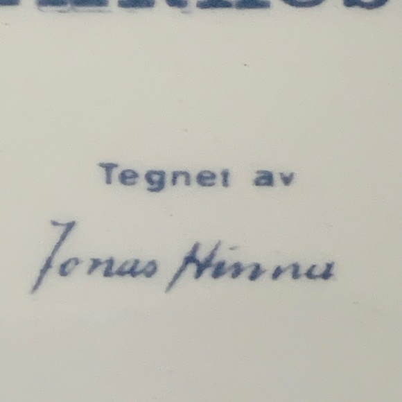 Decorative Nautical Plate with Ship Design - Picture 9 of 10